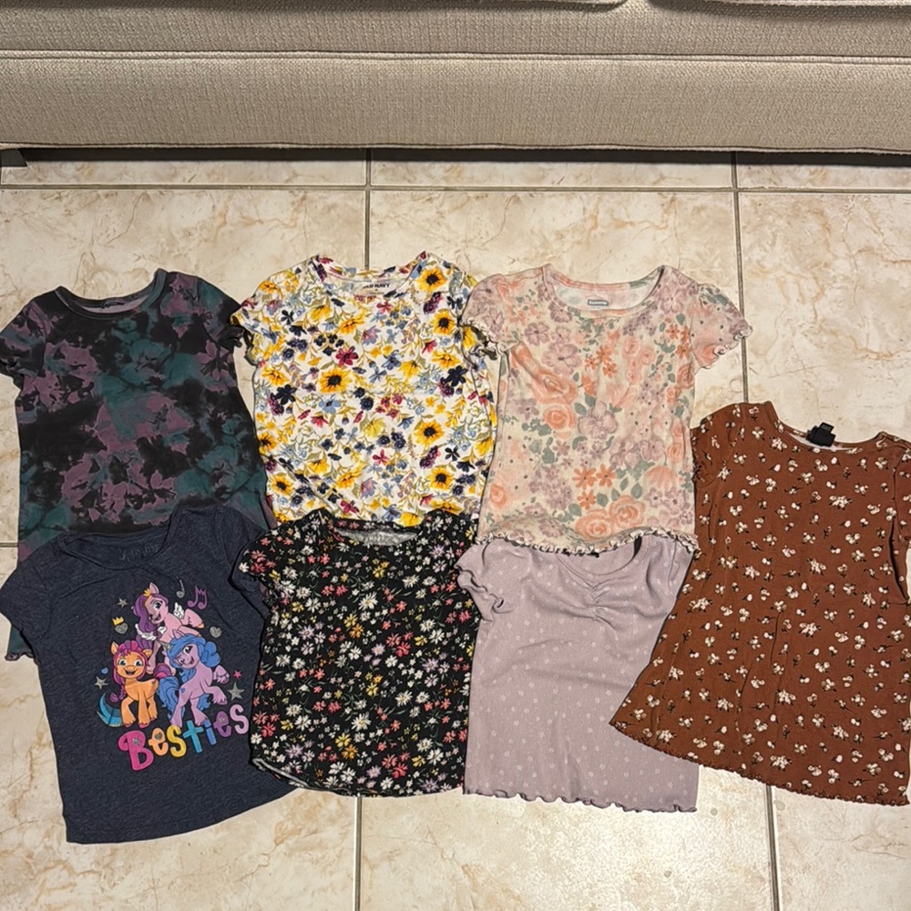 Old Navy and Art class Kids Short Sleeve Tees - Multicolor Pack